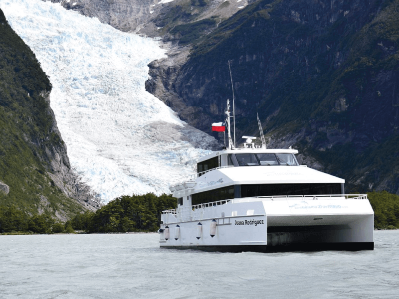 Balmaceda and Serrano Glacier Navigation