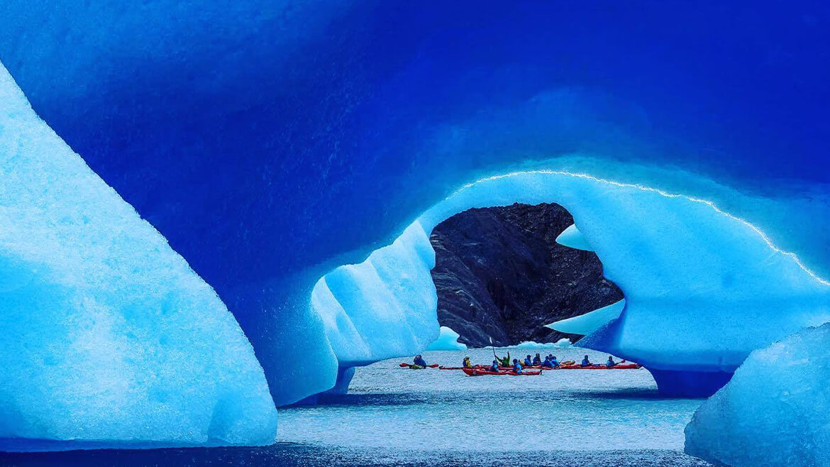 Kayaking Grey Glacier Lake