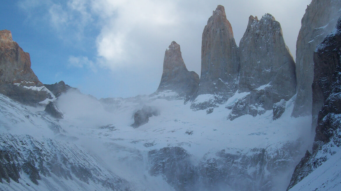 Base Torres Hiking